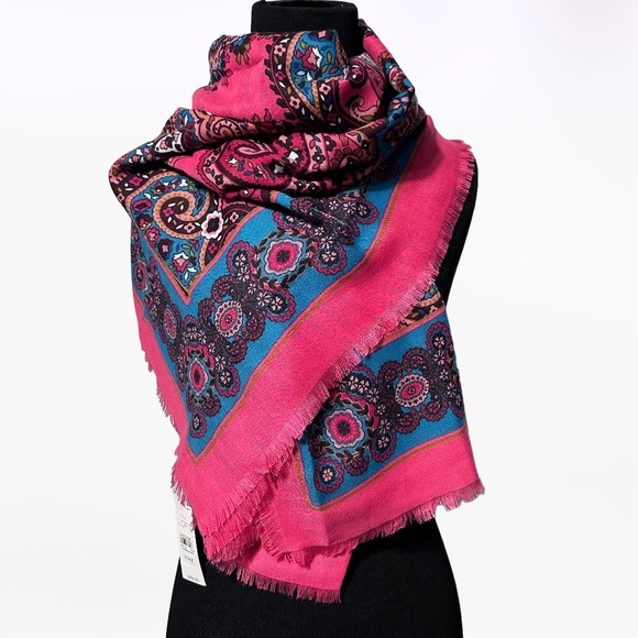 LOFT Paisley Square Scarf - Picture 4 of 5